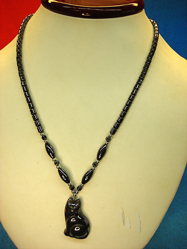 Handmade Hematite Cat Pendant Necklace - Black Stainless Steel Chain