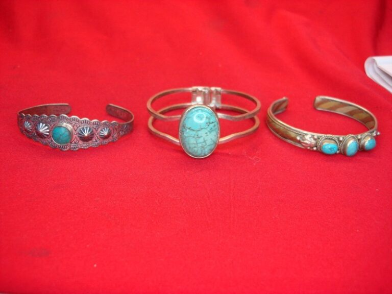 Lot of 3 vintage Southwestern style bracelets
