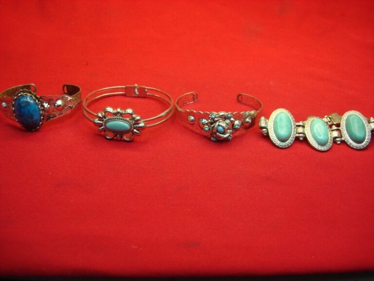 Vintage Southwestern Style Bracelet Lot (4 Pcs) - Estate Find, Sizes 6-7
