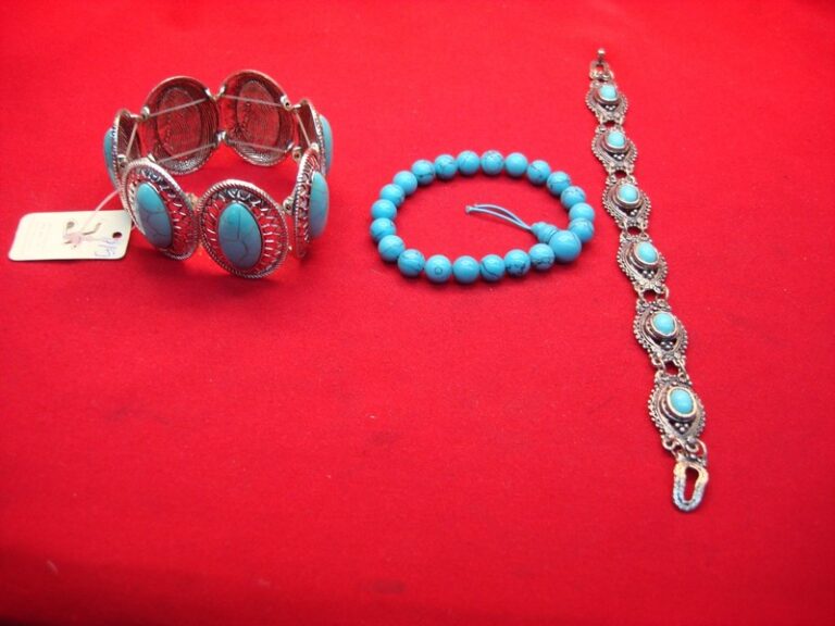 Vintage Southwestern Style Bracelet Lot (3pcs) - Sizes 6 1/2, 6, & 7 1/2