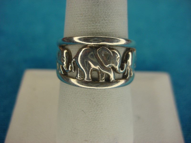Sterling Silver Elephant Family Ring - Size 8 1/2