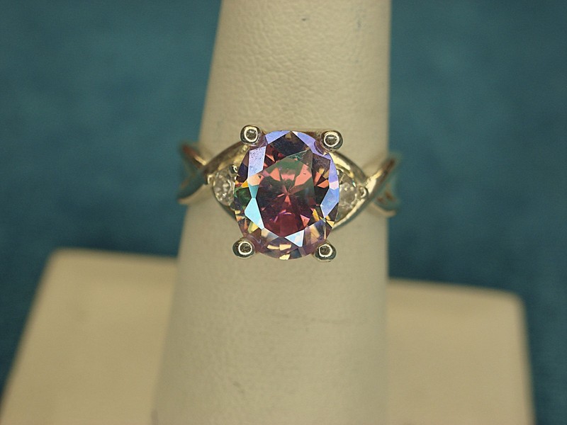 Pre-Owned Sterling Silver Ring with Pink Oval Stone