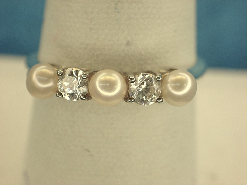 Vintage Avon Sterling Silver Ring with Faux Pearls & Simulated Diamonds - Size 9