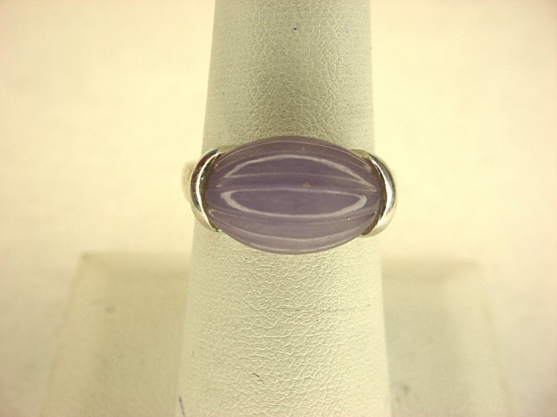Sterling silver ring with lavender jade stone, size 7
