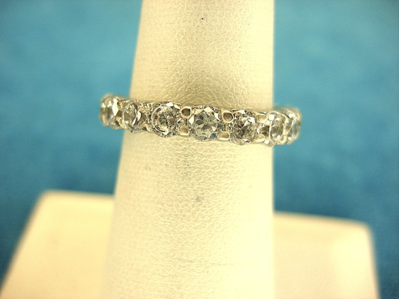 Sterling Silver Round Simulant Diamond Band Ring Size 6 1/4 - Pre-Owned