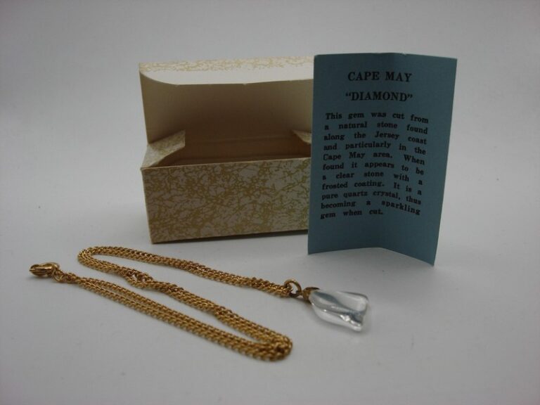 Vintage 1950s-60s Cape May Quartz Diamond Necklace