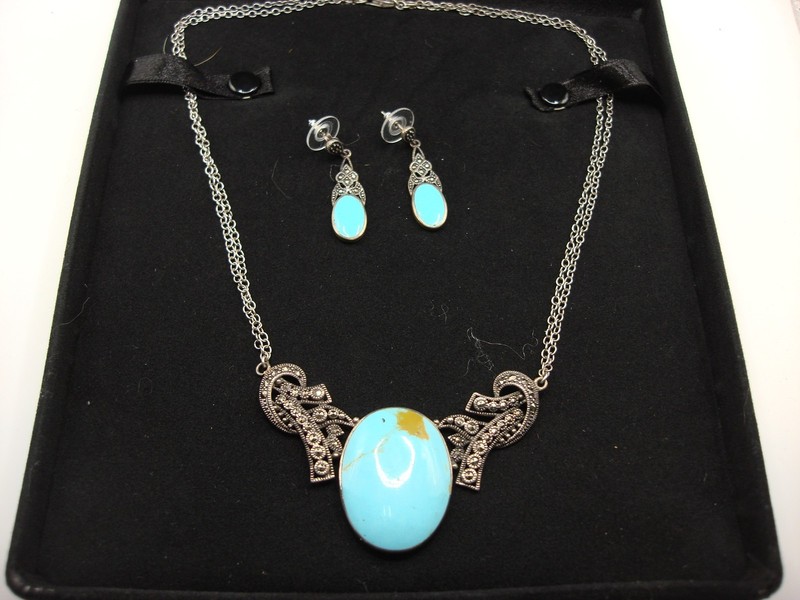 Vintage Sterling Silver Turquoise & Marcasite Necklace & Earrings Set (925)