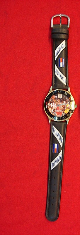 Pre-Owned Michael Jordan x Tommy Hilfiger Gold Plated Quartz Watch