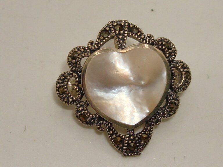 Vintage JoiElle sterling silver marcasite and MOP heart pin/pendant, excellent condition