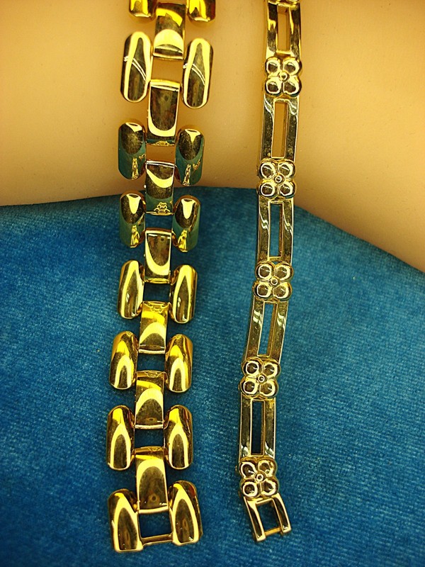 Vintage gold-tone bracelets set, estate sale find, 7.5 inches