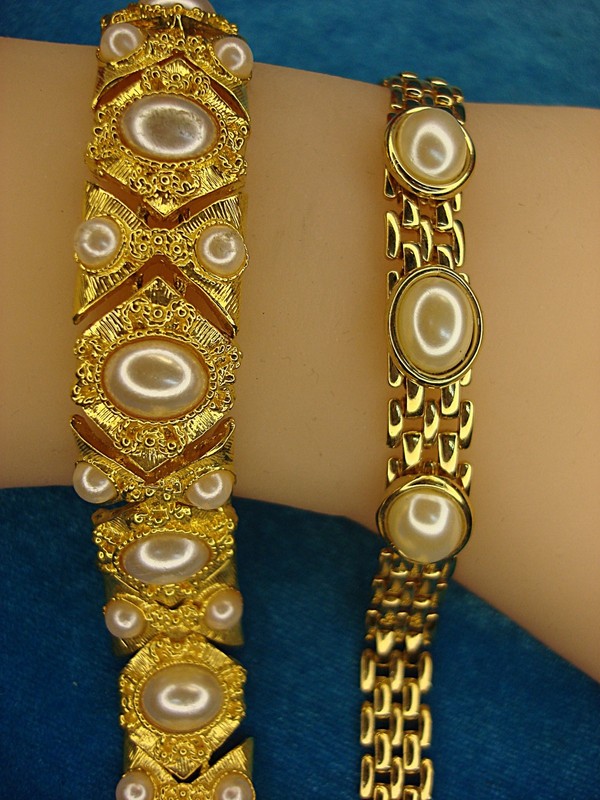 Vintage gold-tone bracelet set with faux pearls, 7 inches (2 pack)