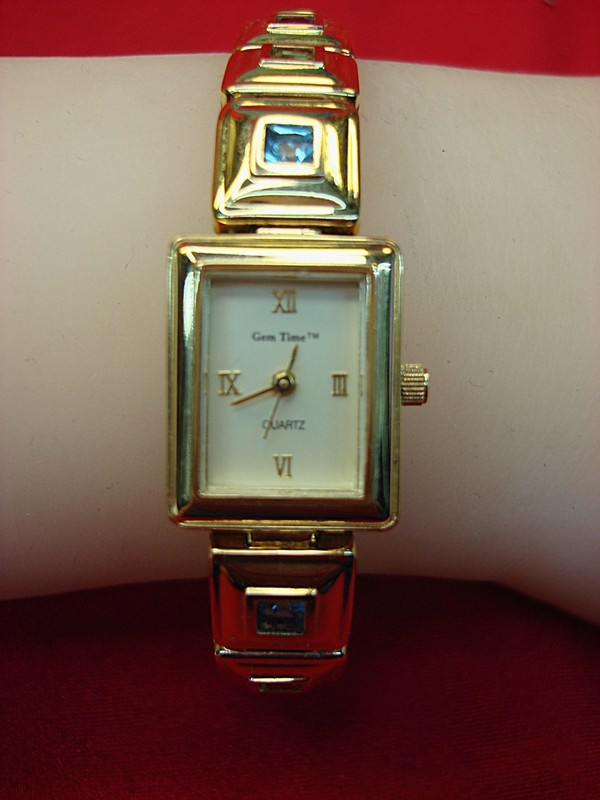 Ladies quartz watch with citrine and aqua gemstone bracelet