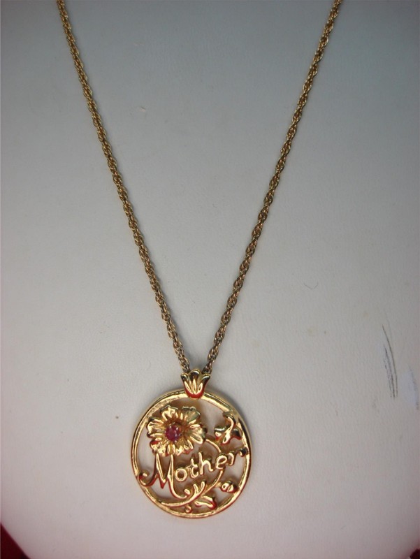 Avon gold-tone necklace with 'Mother' red stone pendant and 18" chain