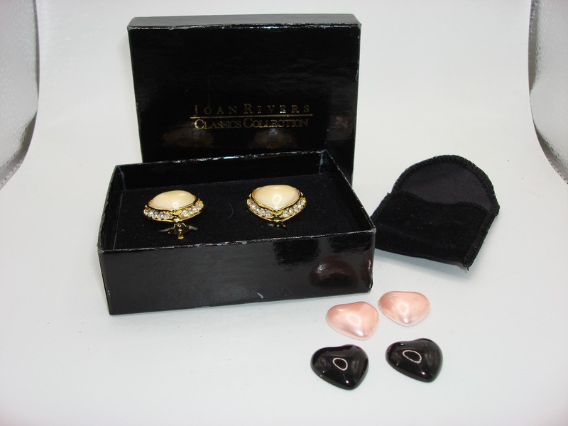 Vintage Joan Rivers heart rhinestone clip earrings in mint condition with original box