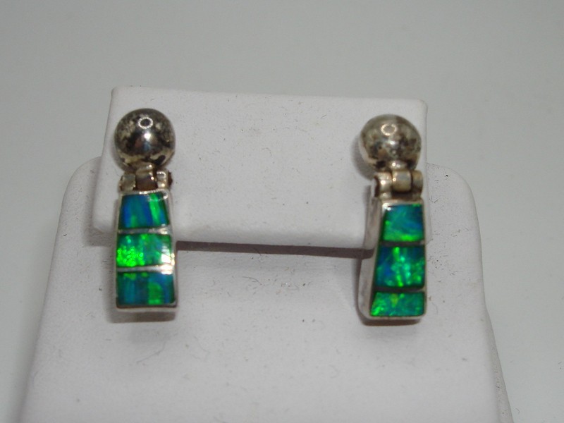 Vintage Mexico 950 silver dangle earrings with fiery opal inlay