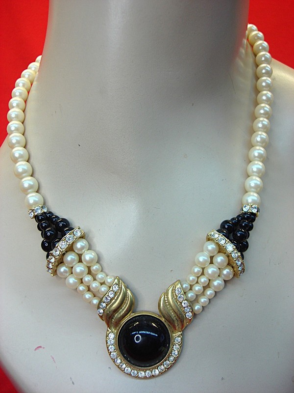 Gold tone faux pearl and diamond choker necklace, vintage 16 inch statement jewelry