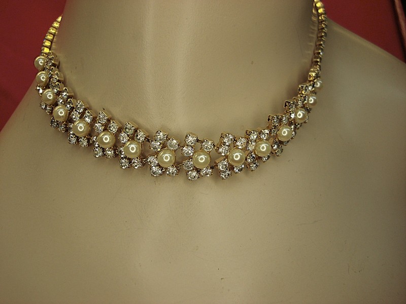 Vintage Gold Tone Choker Necklace with Faux Diamonds & Pearls