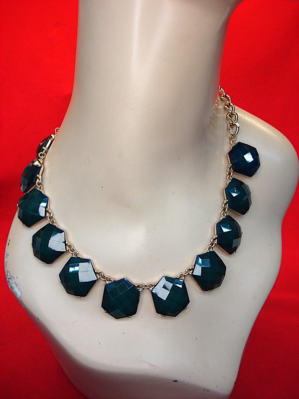 Vintage gold tone hexagon necklace with dark green and blue links, adjustable