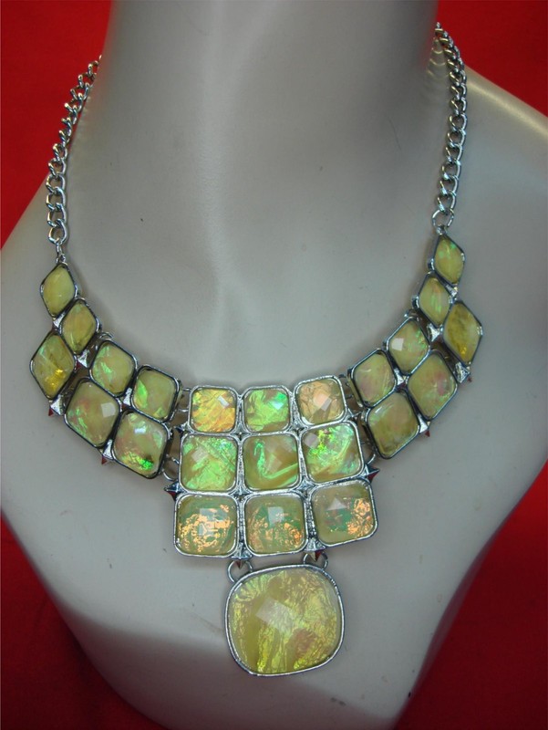 Vintage Silver Tone Necklace with Lemon Yellow Stones