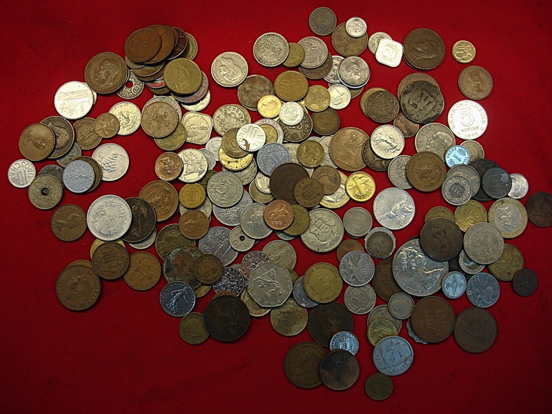 Vintage world coin lot (1800s-1950s), over 1,000 grams