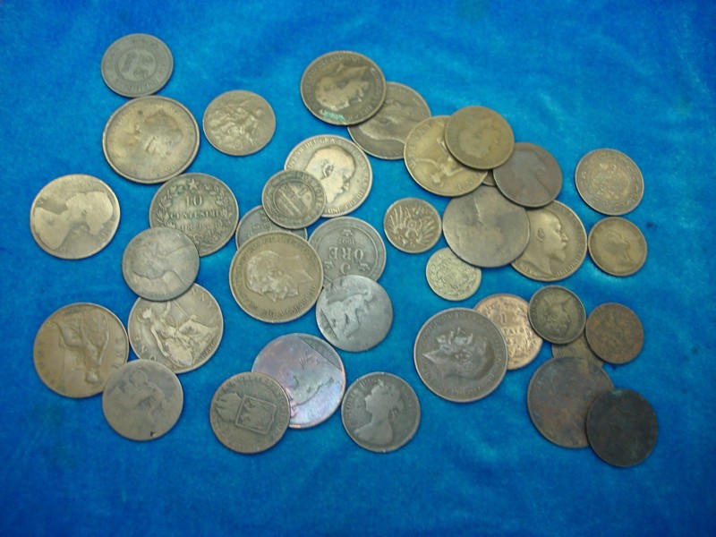 Antique world coins collection, over 35 coins at least 100 years old, dating from 1816 and later