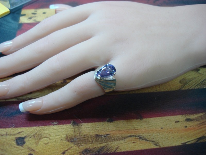 Vintage sterling silver amethyst ring