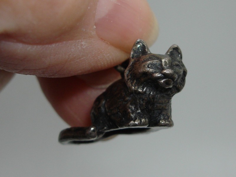 Vintage Antiqued Silver Cat Charm Bracelet