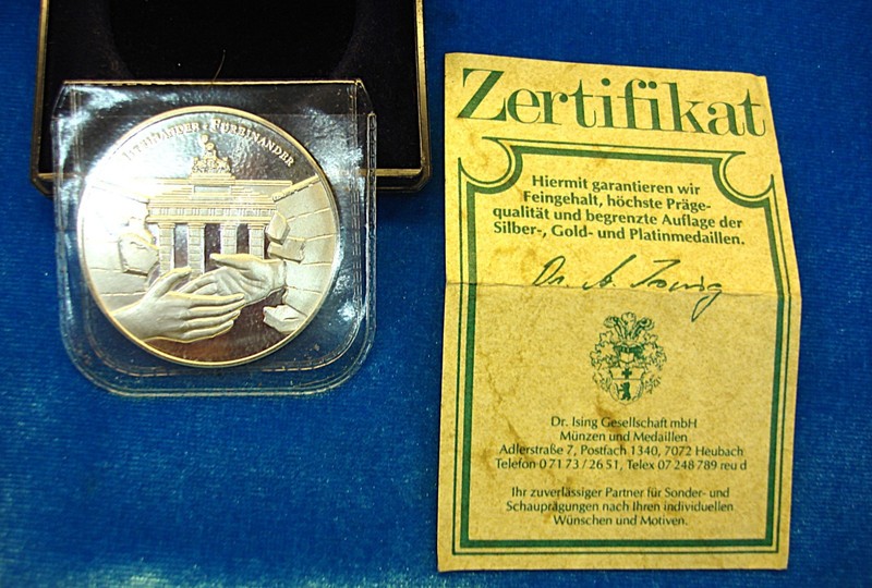 1989-90 German Unification .999 Fine Silver Proof Medal featuring Brandenburg Gate design
