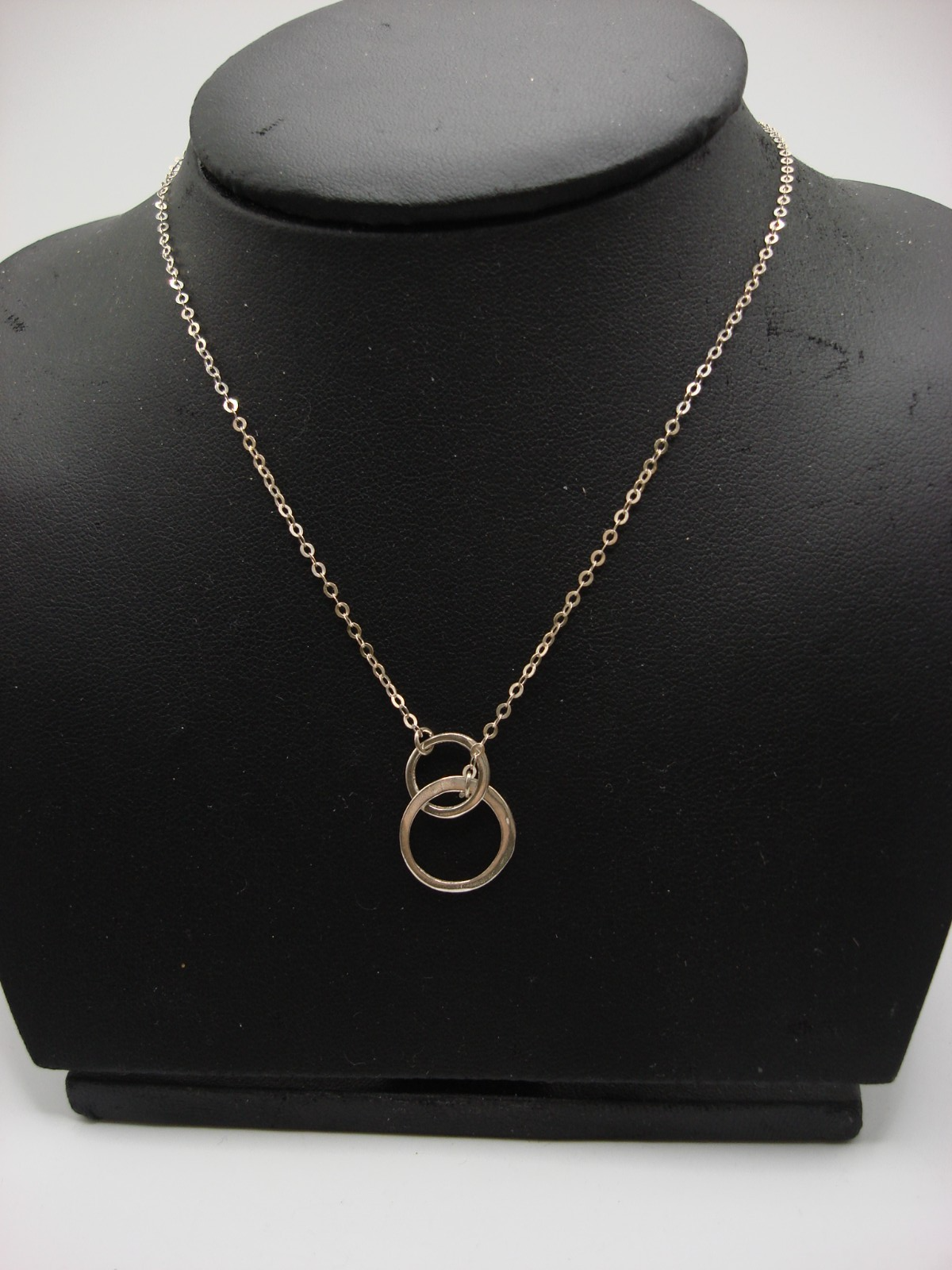 Sterling silver interlocking circles necklace, 17" adjustable chain