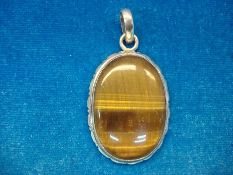 Sterling Silver Tiger's Eye Pendant