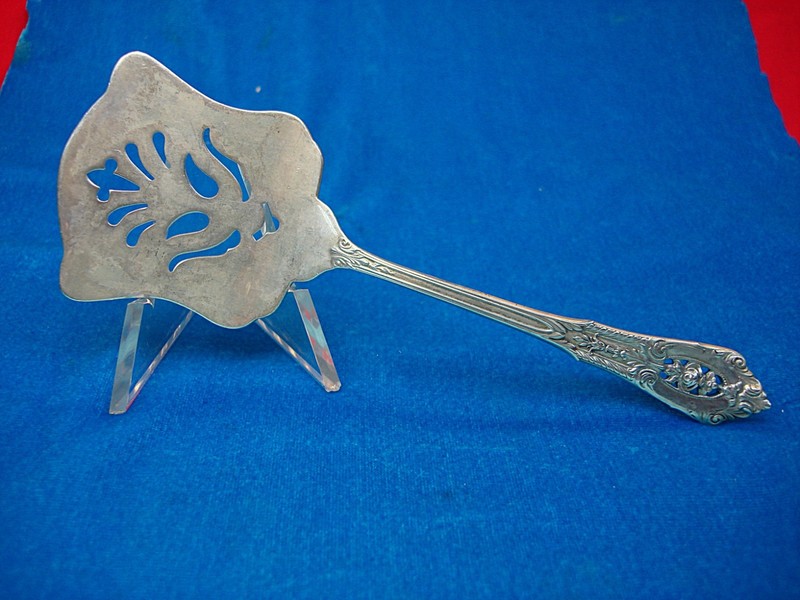 Vintage Wallace Grand Baroque sterling silver sardine server