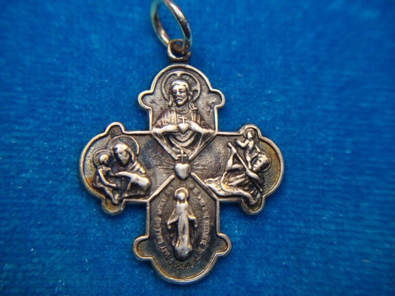 Vintage Sterling Silver Creed Sterling Catholic 4-Way Medal