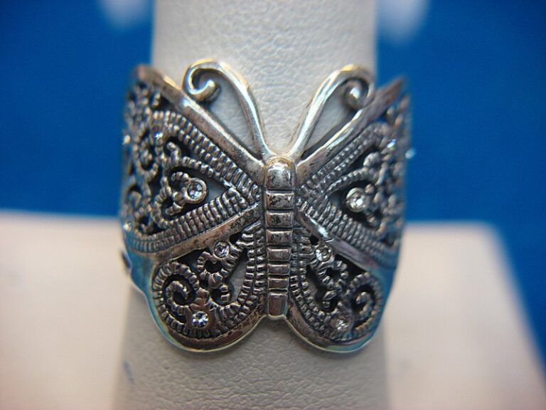 Sterling silver filigree butterfly ring with simulated diamonds, size 10 1/2