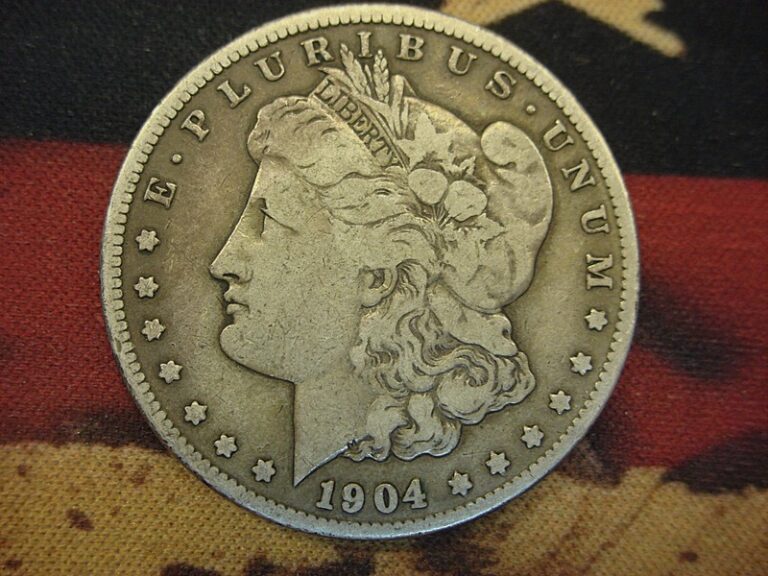 1904 S Morgan Dollar, uncirculated coin