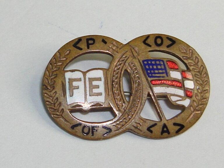 Vintage Patriotic Order of Americans FREE EDUCATION Pin – Enamel, American Flag