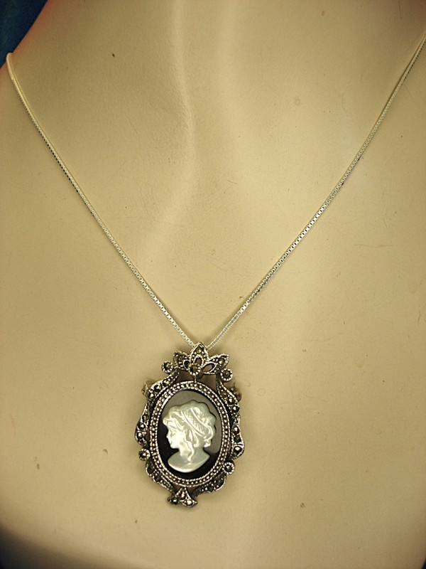 Vintage sterling silver cameo pendant necklace with marcasites