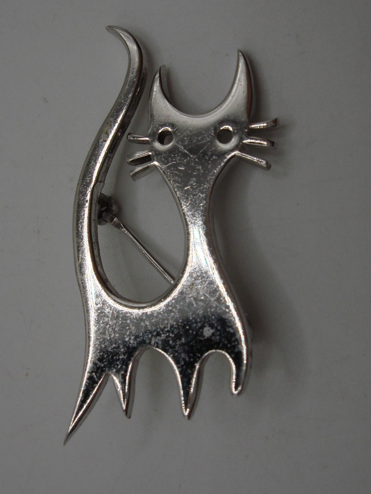 Vintage 1950s W.R.E Sterling Silver Modernist Cat Brooch Pin