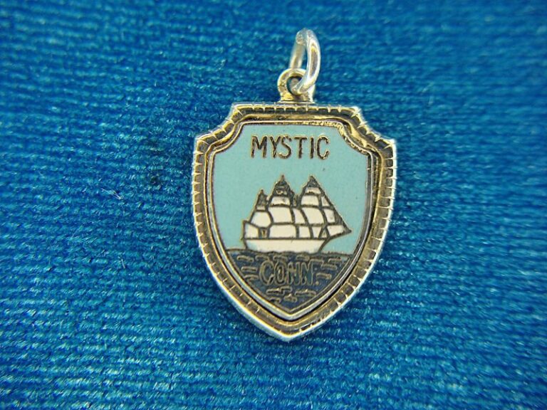 Vintage sterling silver Pocono Mountains charm with Native American chief design