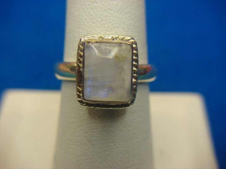 Sterling silver moonstone ring, size 8 1/4