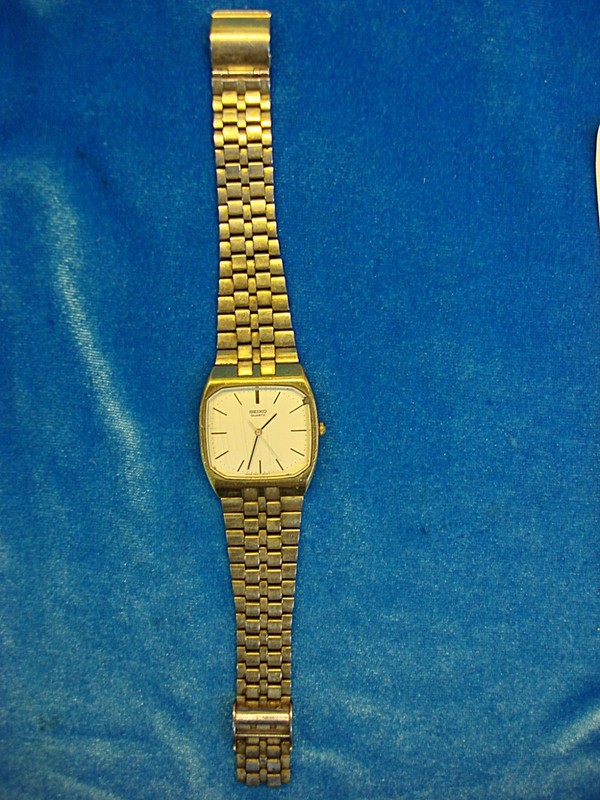 Vintage Seiko 7810 quartz wristwatch