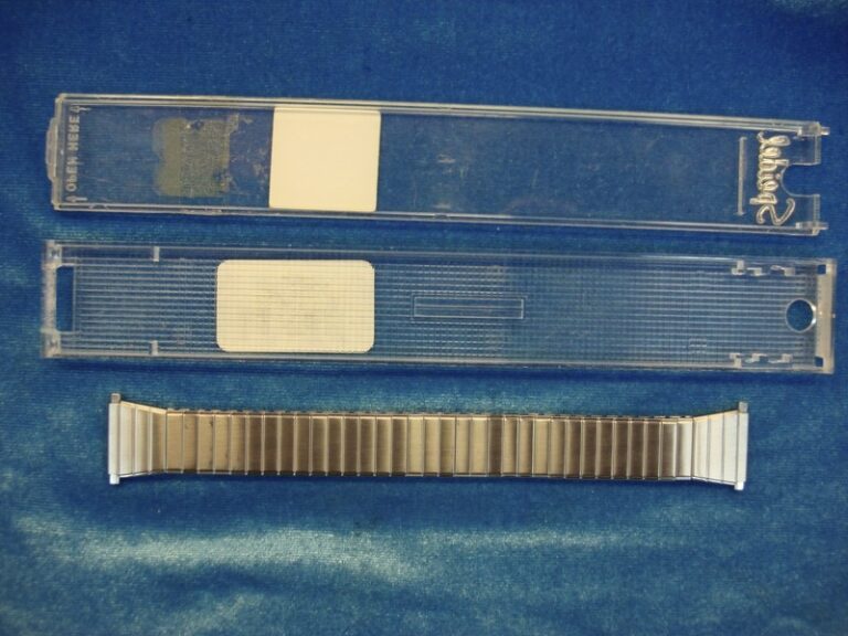 Speidel Men's Stretch Silver Tone Watch Band, NOS, 15mm