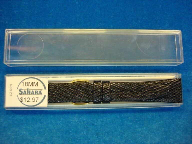 Vintage Sahara 18mm black lizard grain leather watch strap, Switzerland, new in box