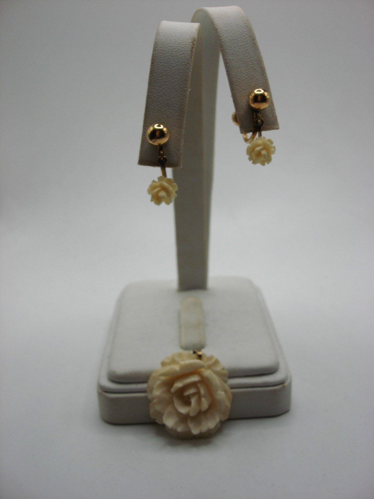 Vintage W.R.E. gold-filled carved rose earrings and pendant set