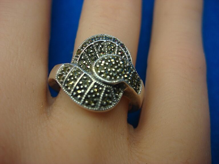 Vintage Sterling Silver Marcasite Ring, Size 6 1/2