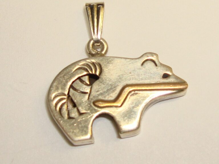 Vintage Navajo sterling silver Kokopelli bear fetish pendant