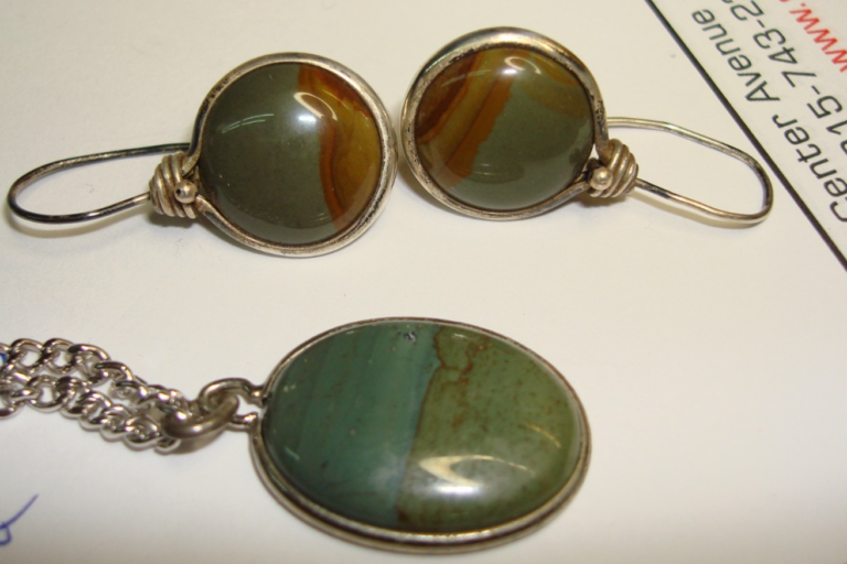 Vintage Southwestern Picture Jasper Pendant and Earrings Set