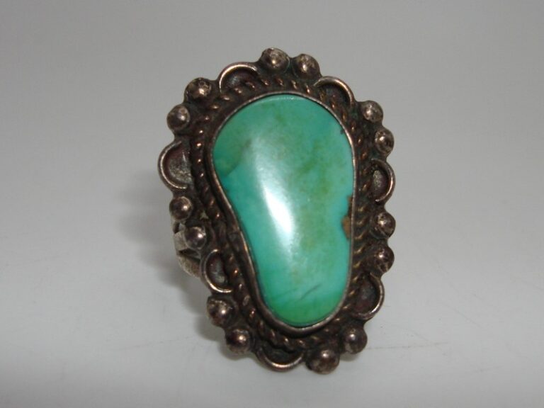 Vintage 1950s Navajo Sterling Silver Turquoise Ring, Size 5 1/2