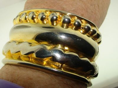 Vintage 1970s gold and silver tone cuff bracelet