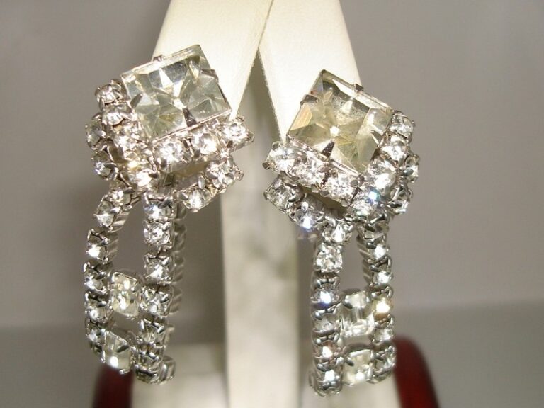 Vintage 1960s-70s silver-tone rhinestone clip-on earrings
