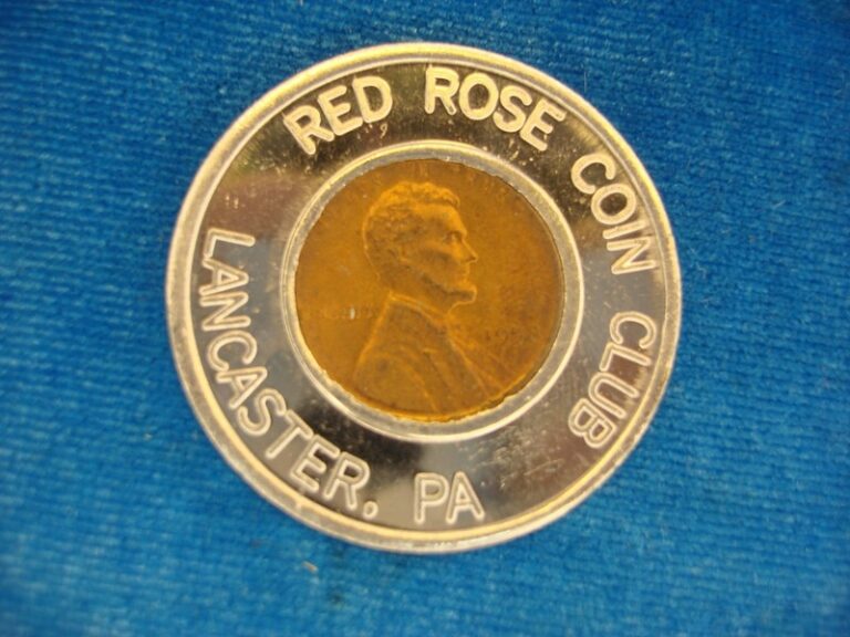 Vintage 1958 Red Rose Coin Club Commemorative Token - Encased Lincoln Cent